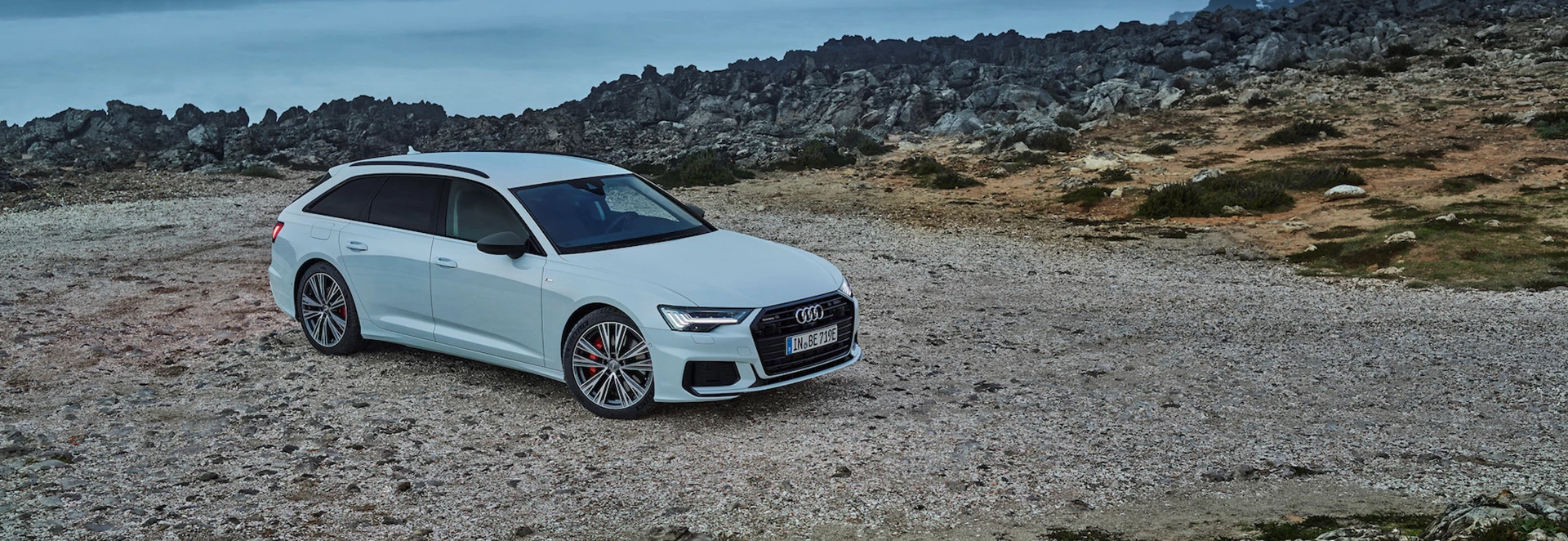 Audi unveils new plug-in hybrid A6 Avant 